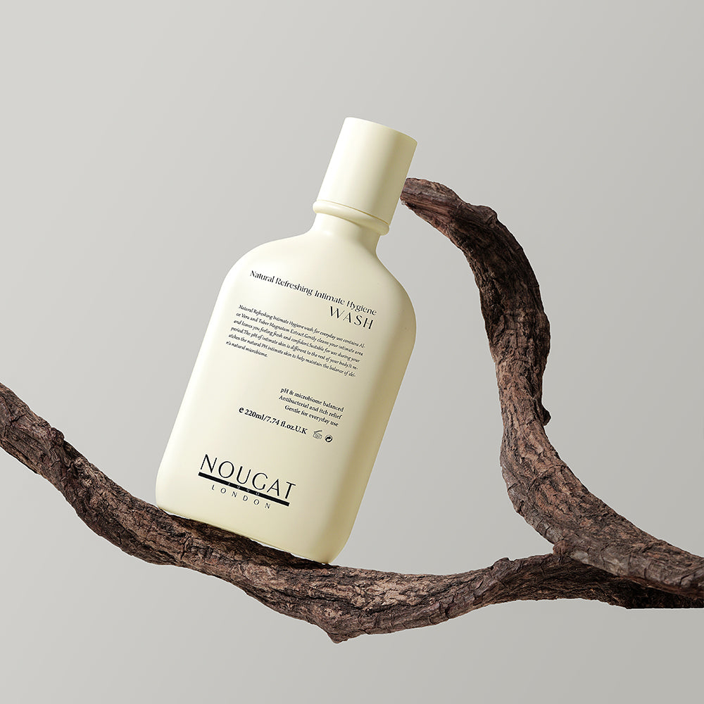 Natural Refreshing Intimale Hygiene Wash 220ML